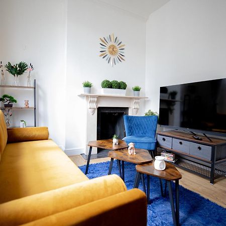 Perfect Location 4Bed 2 Bath Spacious Apartment Londra Dış mekan fotoğraf