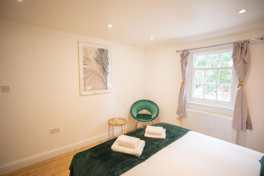 Perfect Location 4Bed 2 Bath Spacious Apartment Londra Dış mekan fotoğraf