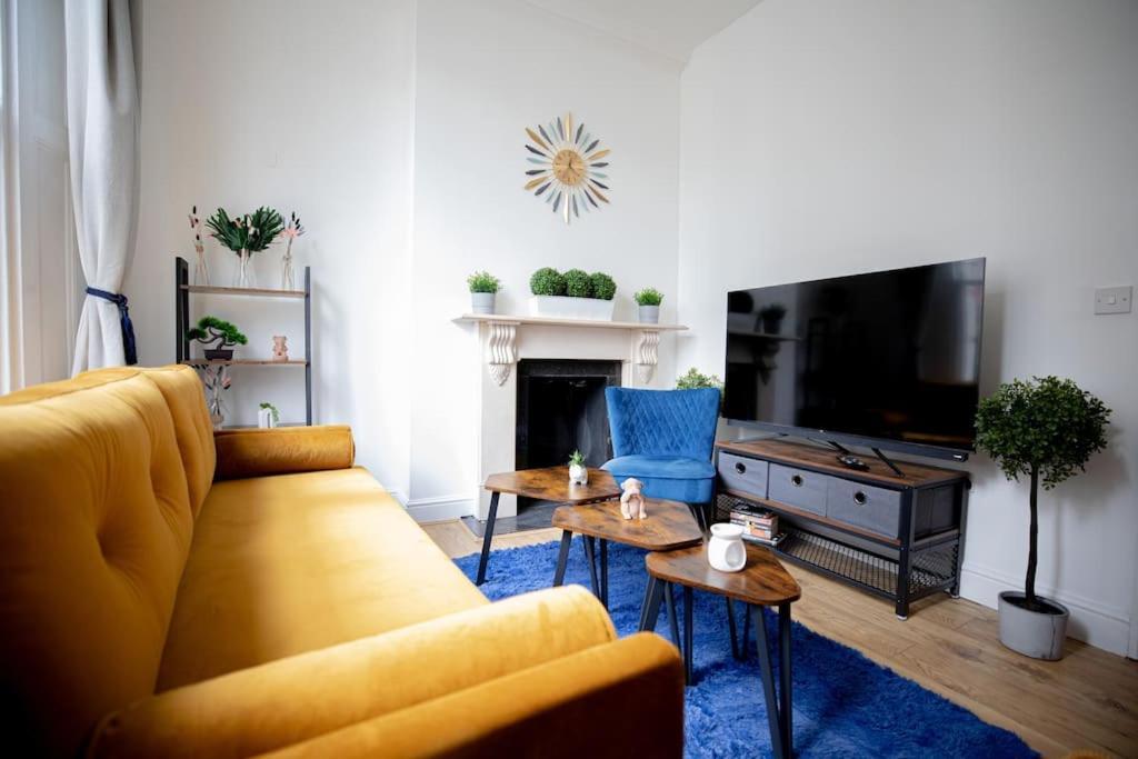 Perfect Location 4Bed 2 Bath Spacious Apartment Londra Dış mekan fotoğraf