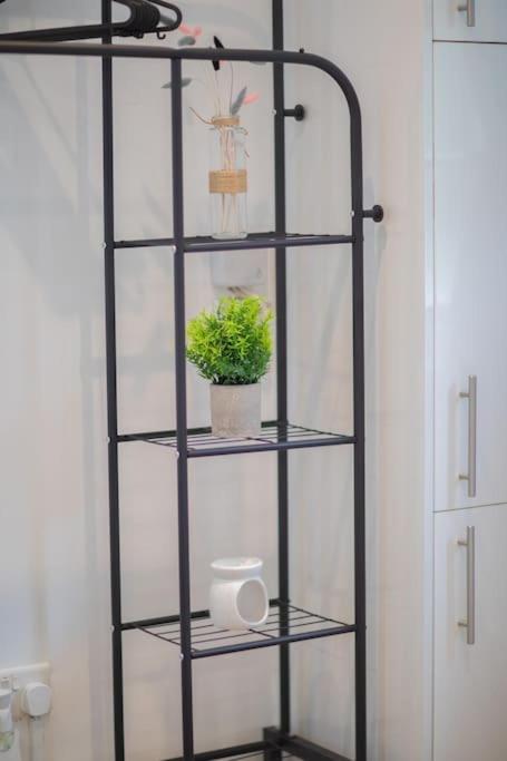 Perfect Location 4Bed 2 Bath Spacious Apartment Londra Dış mekan fotoğraf